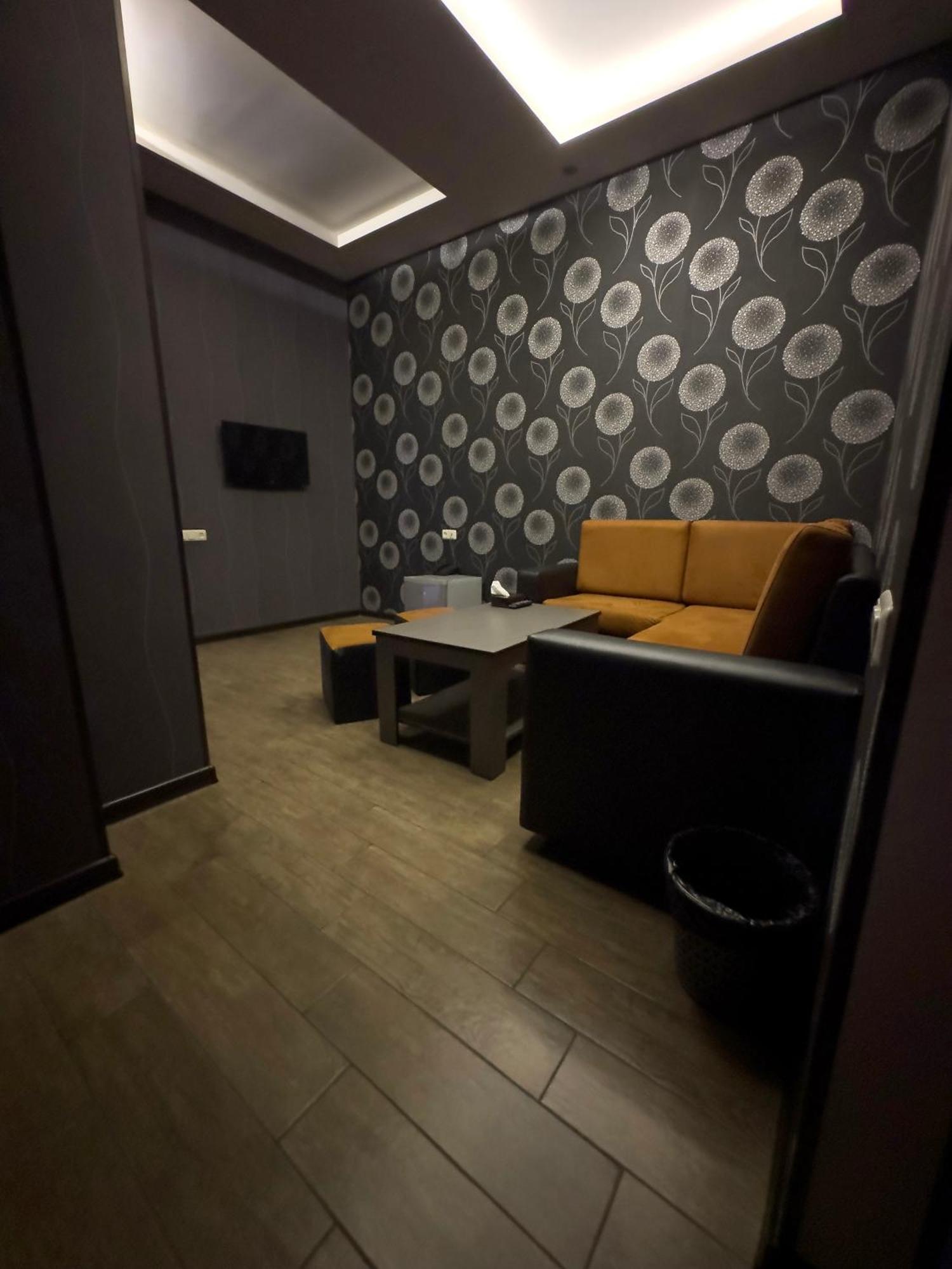 Eridana Hotel Erivan Dış mekan fotoğraf