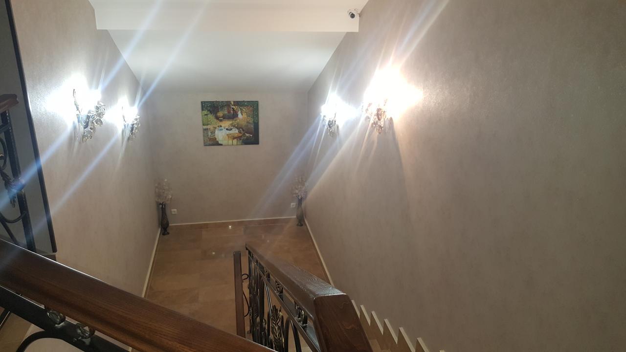 Eridana Hotel Erivan Dış mekan fotoğraf