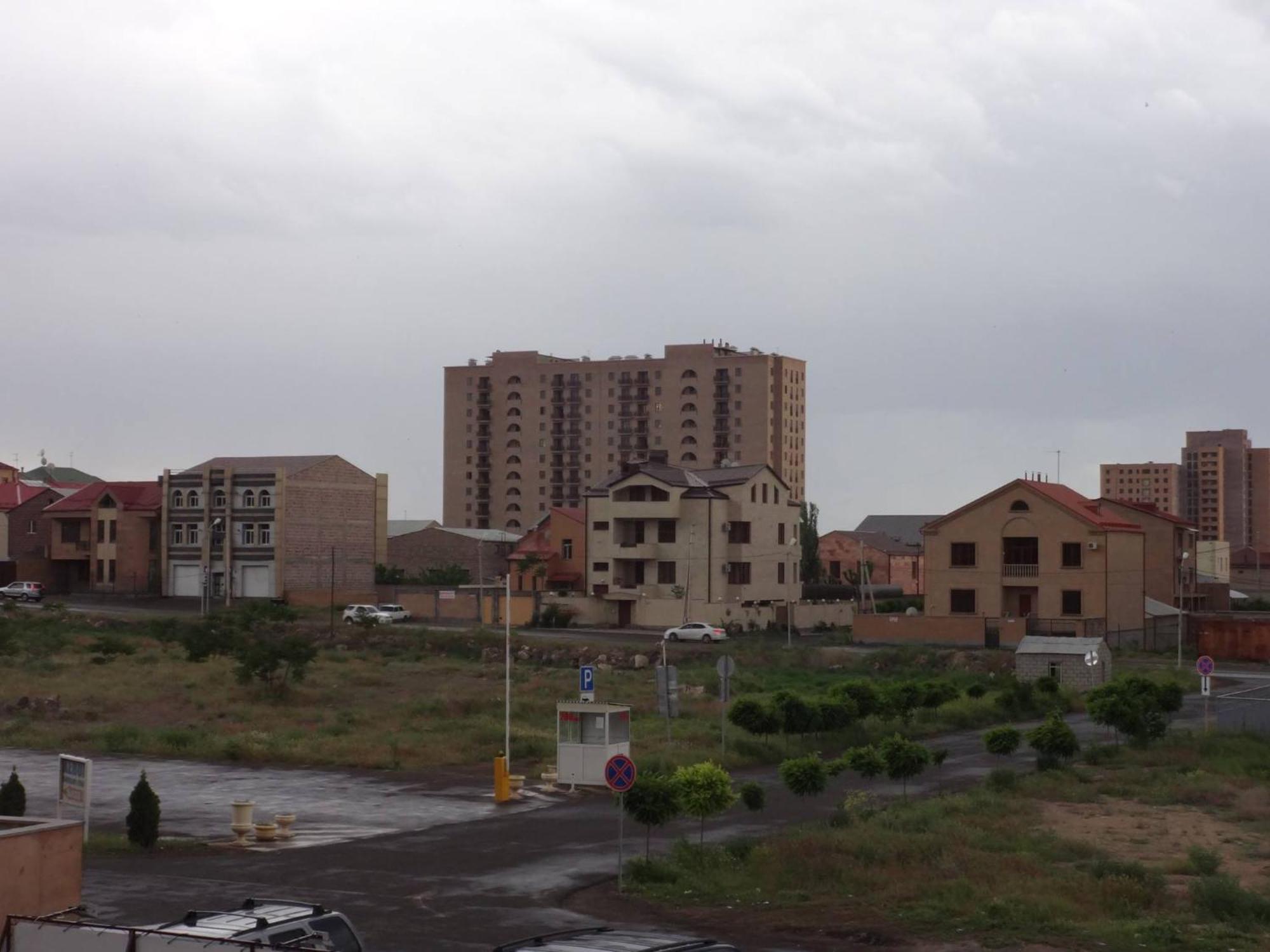 Eridana Hotel Erivan Dış mekan fotoğraf
