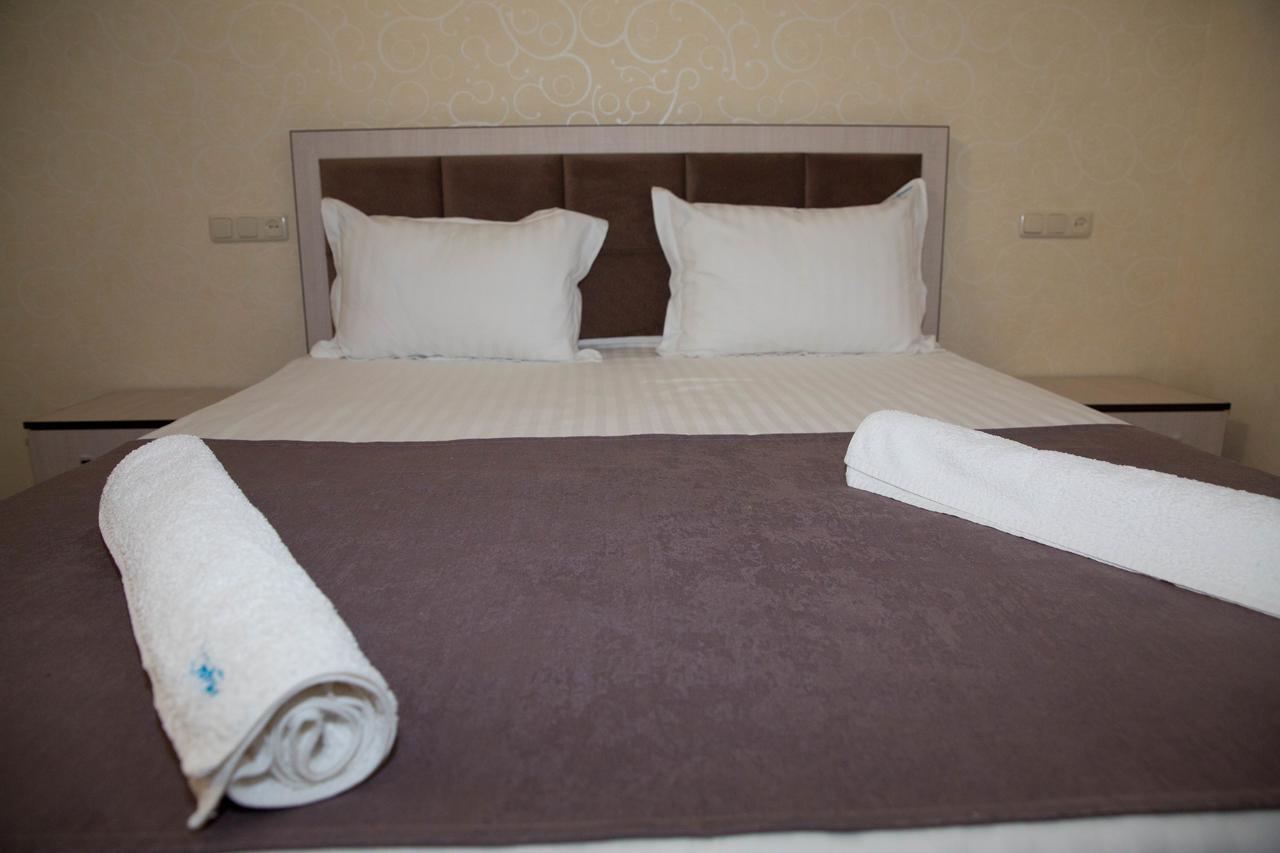 Eridana Hotel Erivan Dış mekan fotoğraf