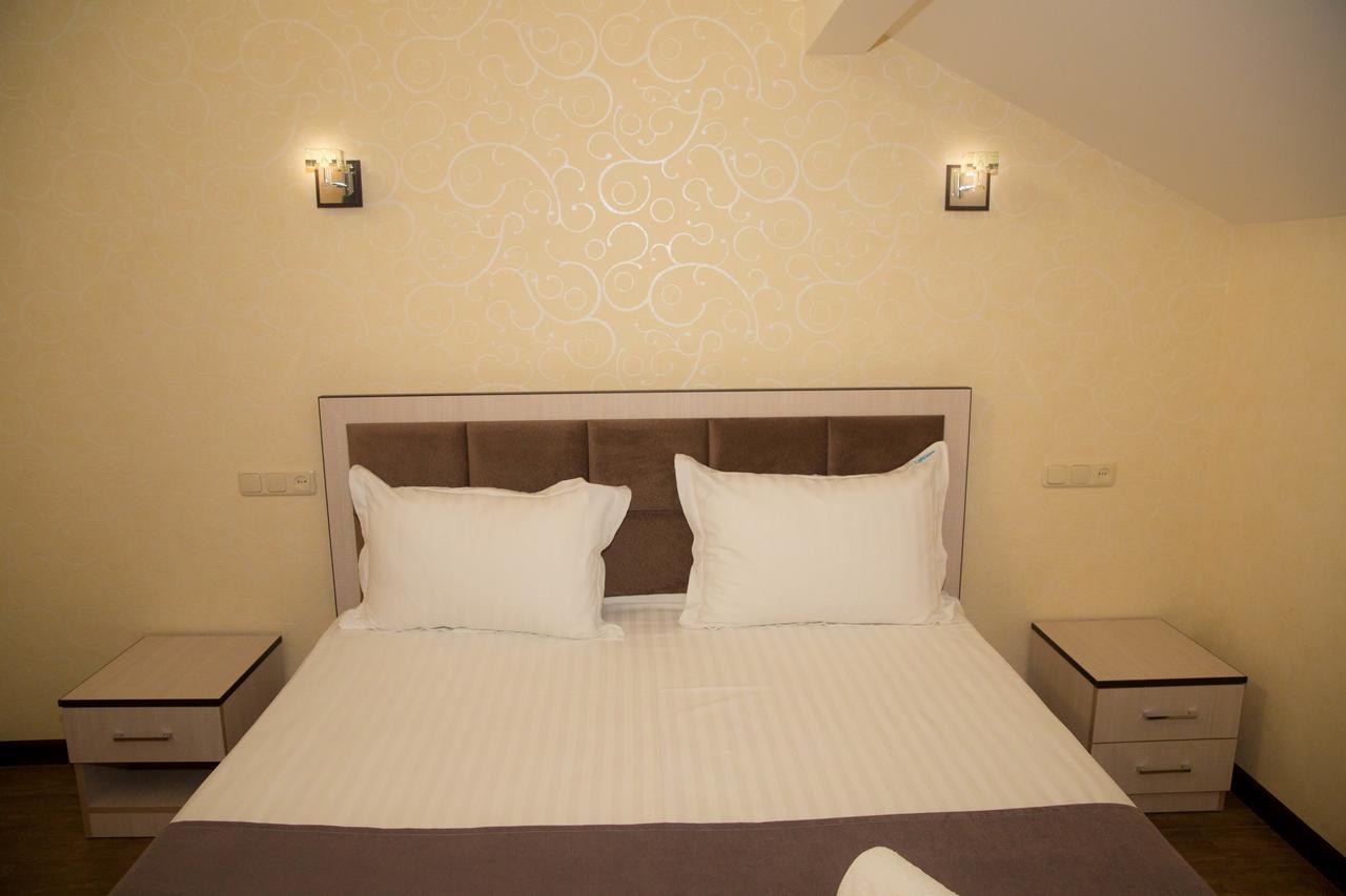 Eridana Hotel Erivan Dış mekan fotoğraf