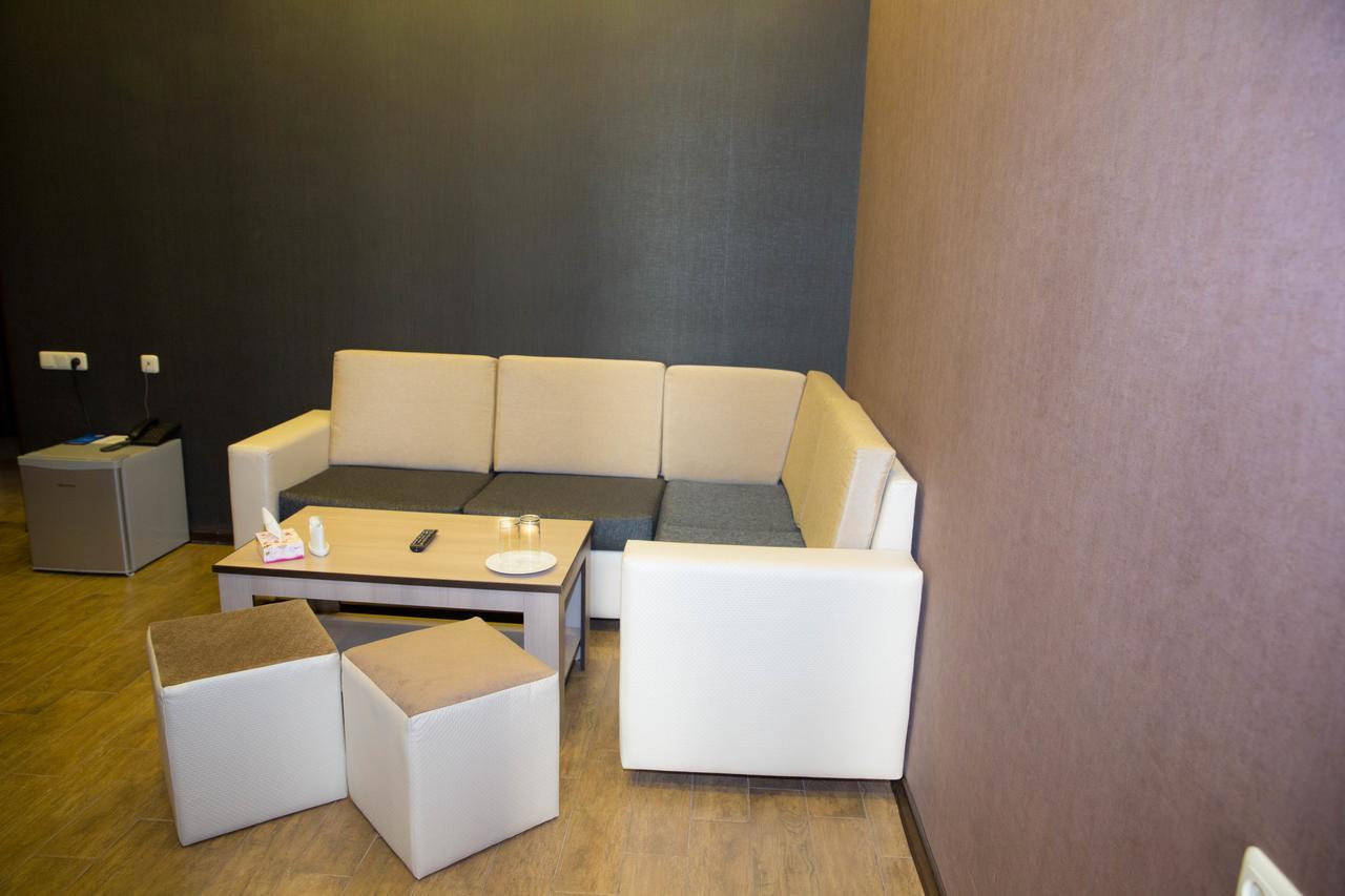 Eridana Hotel Erivan Dış mekan fotoğraf