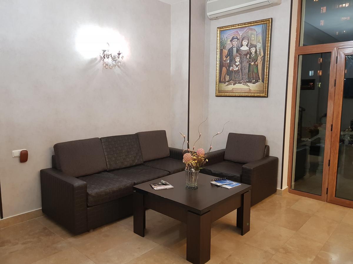 Eridana Hotel Erivan Dış mekan fotoğraf
