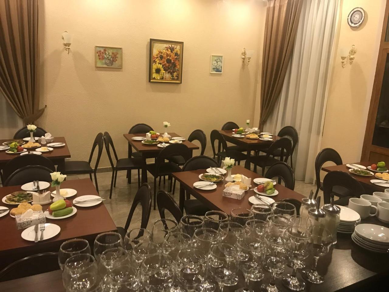 Eridana Hotel Erivan Dış mekan fotoğraf